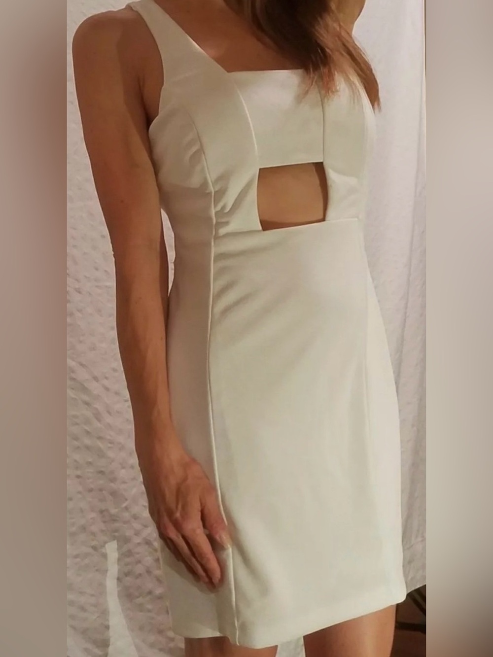 NWT Emerald Sundae White Mini Dress with Front Cutout (5)